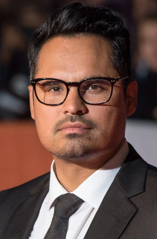 <strong>Michael Peña</strong>. Bilde Bill Ingalls.