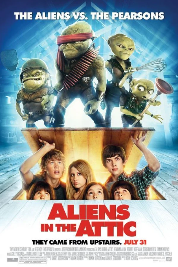 Aliens In the Attic Plakat
