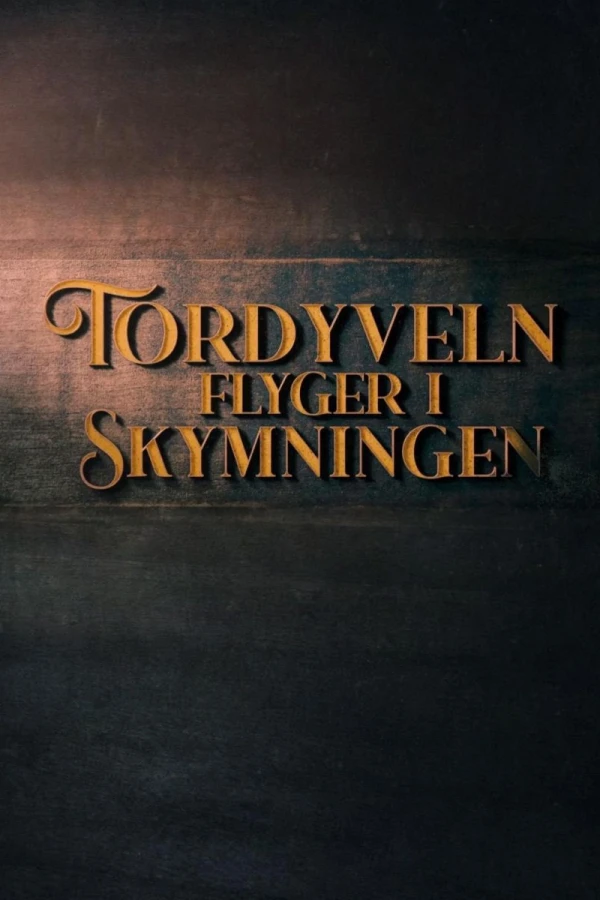 Tordyveln flyger i skymningen Plakat
