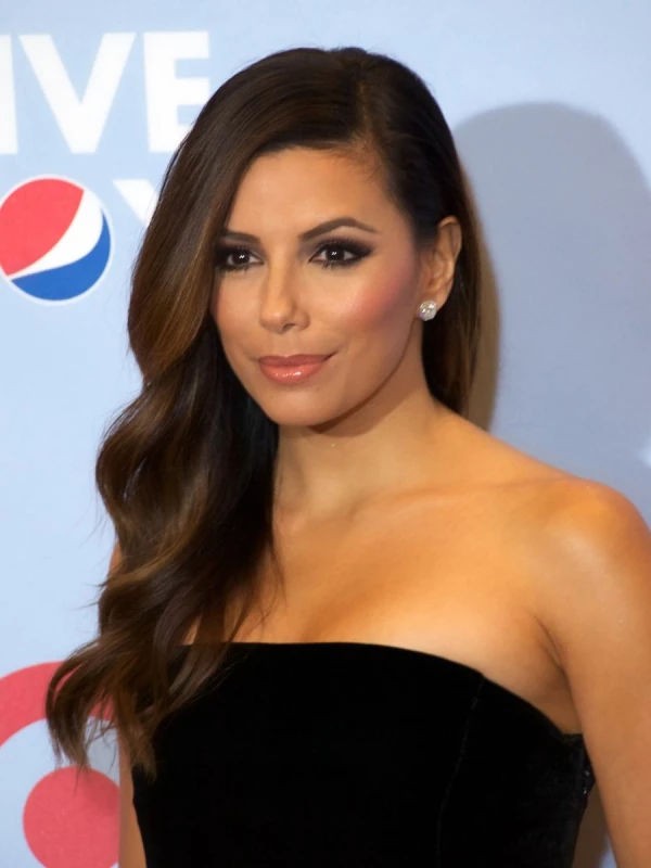 <strong>Eva Longoria</strong>. Bilde Hispanic Lifestyle.