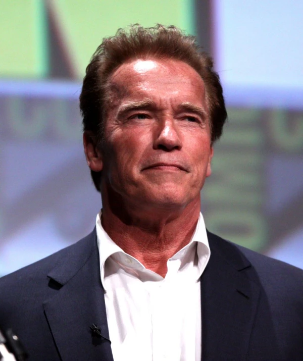 <strong>Arnold Schwarzenegger</strong>. Bilde  Gage Skidmore.